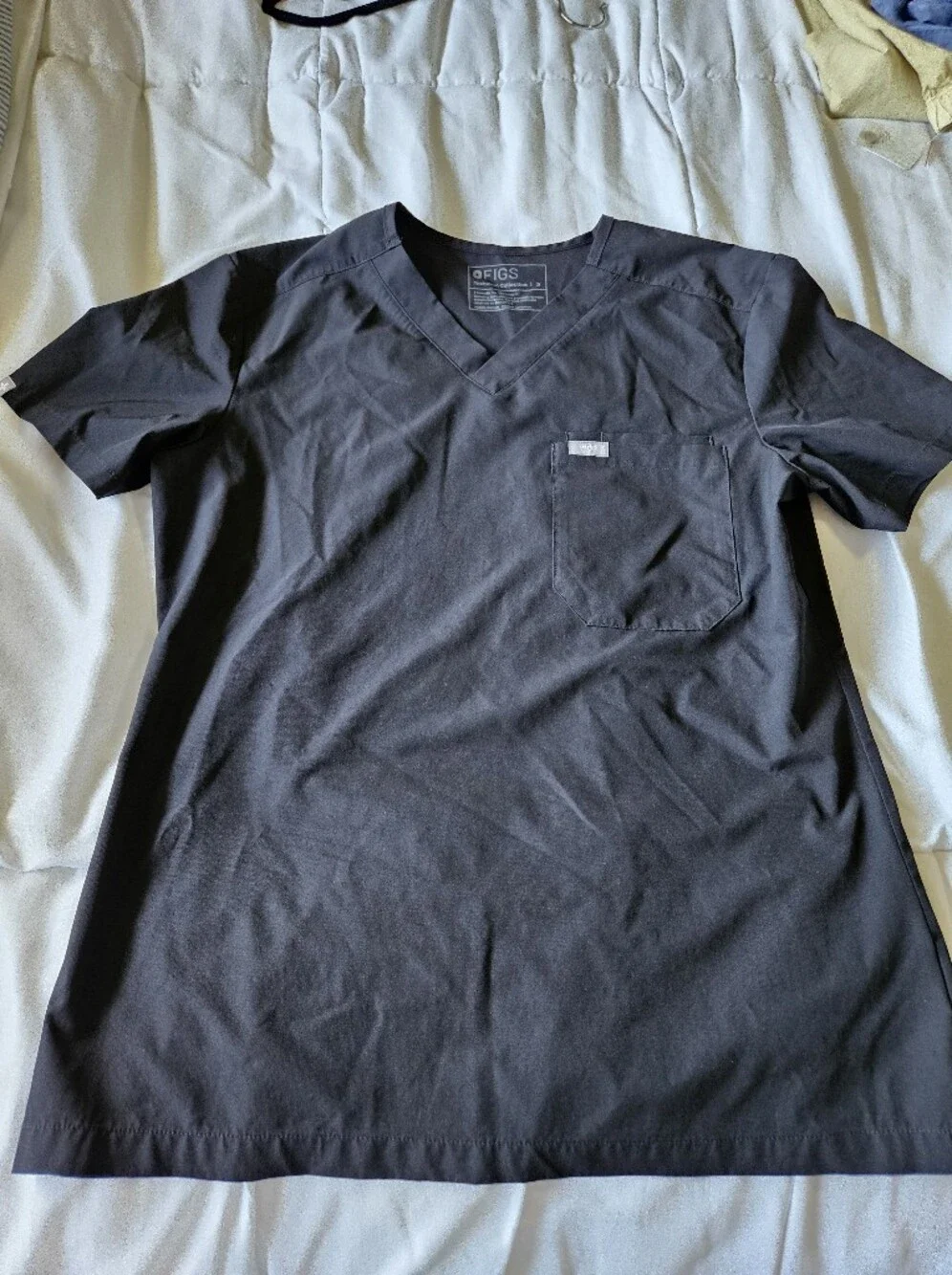FIGS Men's Leon 3-Pocket Scrub Top Black Size- Small S - (PO# 3587)